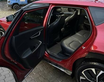 Червоний Кіа EV6, об'ємом двигуна 0 л та пробігом 82 тис. км за 27000 $, фото 9 на Automoto.ua