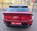 Красный Киа EV6, объемом двигателя 0 л и пробегом 7 тыс. км за 25500 $, фото 6 на Automoto.ua