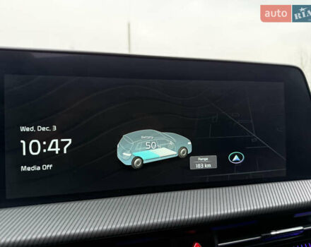 Красный Киа EV6, объемом двигателя 0 л и пробегом 53 тыс. км за 33900 $, фото 24 на Automoto.ua