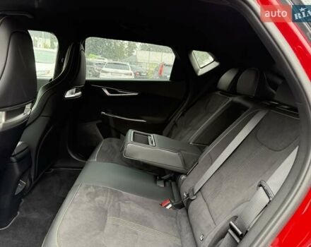 Червоний Кіа EV6, об'ємом двигуна 0 л та пробігом 12 тис. км за 28500 $, фото 33 на Automoto.ua