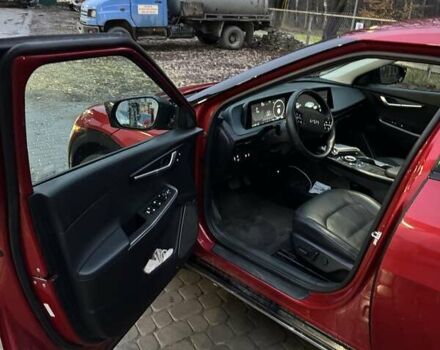 Червоний Кіа EV6, об'ємом двигуна 0 л та пробігом 82 тис. км за 27000 $, фото 11 на Automoto.ua
