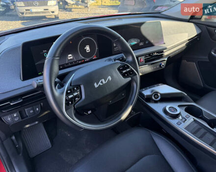 Красный Киа EV6, объемом двигателя 0 л и пробегом 80 тыс. км за 24000 $, фото 27 на Automoto.ua