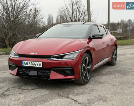 Красный Киа EV6, объемом двигателя 0 л и пробегом 53 тыс. км за 33900 $, фото 1 на Automoto.ua