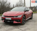 Красный Киа EV6, объемом двигателя 0 л и пробегом 53 тыс. км за 33900 $, фото 1 на Automoto.ua