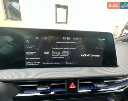 Красный Киа EV6, объемом двигателя 0 л и пробегом 10 тыс. км за 33500 $, фото 18 на Automoto.ua