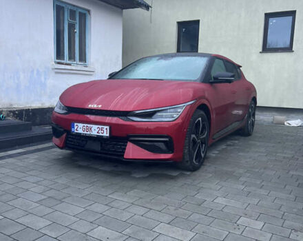 Красный Киа EV6, объемом двигателя 0 л и пробегом 10 тыс. км за 33500 $, фото 3 на Automoto.ua