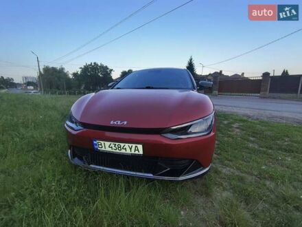 Киа EV6 2022 в Полтаве на Automoto.ua Красный Киа EV6, объемом двигателя 0 л и пробегом 69 тыс. км за 26100 $, фото 1 на Automoto.ua