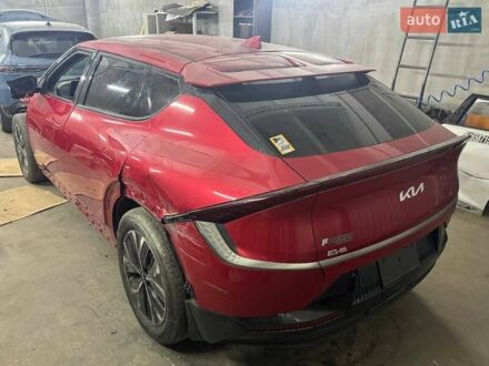 Красный Киа EV6, объемом двигателя 0 л и пробегом 32 тыс. км за 17500 $, фото 1 на Automoto.ua