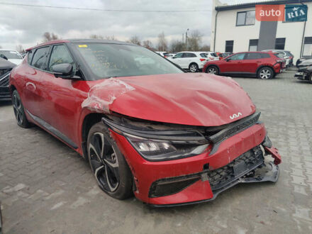 Красный Киа EV6, объемом двигателя 0 л и пробегом 39 тыс. км за 17600 $, фото 1 на Automoto.ua