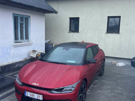 Красный Киа EV6, объемом двигателя 0 л и пробегом 10 тыс. км за 33500 $, фото 1 на Automoto.ua
