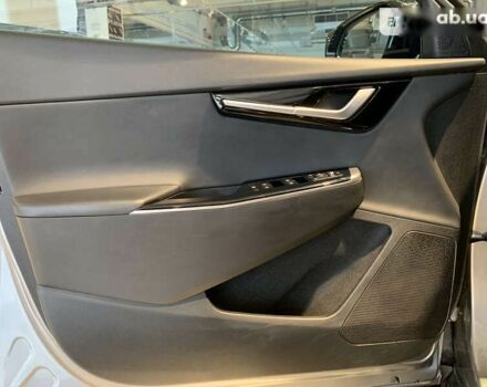 Киа EV6, объемом двигателя 0 л и пробегом 38 тыс. км за 27999 $, фото 13 на Automoto.ua