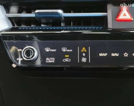 Киа EV6, объемом двигателя 0 л и пробегом 2 тыс. км за 45500 $, фото 26 на Automoto.ua