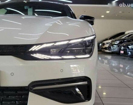 Киа EV6, объемом двигателя 0 л и пробегом 2 тыс. км за 45500 $, фото 6 на Automoto.ua