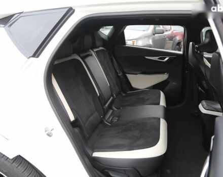 Киа EV6, объемом двигателя 0 л и пробегом 29 тыс. км за 31900 $, фото 10 на Automoto.ua
