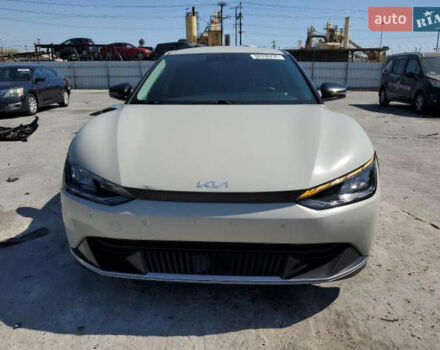 Киа EV6, объемом двигателя 0 л и пробегом 92 тыс. км за 19000 $, фото 4 на Automoto.ua