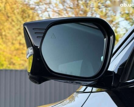 Киа EV6, объемом двигателя 0 л и пробегом 25 тыс. км за 32999 $, фото 16 на Automoto.ua