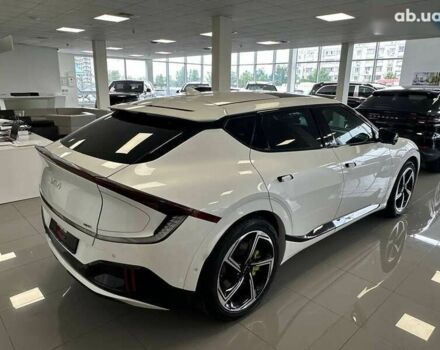 Киа EV6, объемом двигателя 0 л и пробегом 8 тыс. км за 39000 $, фото 2 на Automoto.ua