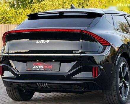 Киа EV6, объемом двигателя 0 л и пробегом 25 тыс. км за 32999 $, фото 20 на Automoto.ua