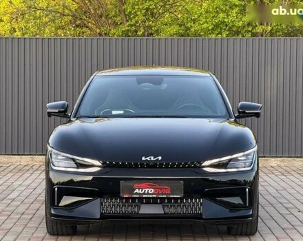 Киа EV6, объемом двигателя 0 л и пробегом 25 тыс. км за 32999 $, фото 8 на Automoto.ua