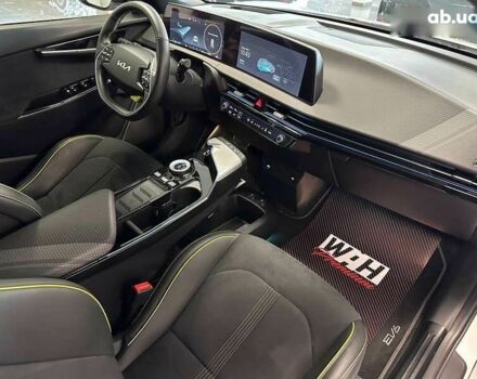 Киа EV6, объемом двигателя 0 л и пробегом 8 тыс. км за 39000 $, фото 16 на Automoto.ua