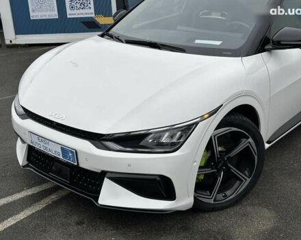 Кіа EV6, об'ємом двигуна 0 л та пробігом 27 тис. км за 29490 $, фото 10 на Automoto.ua