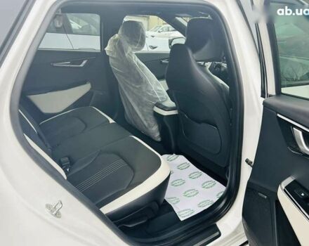 Кіа EV6, об'ємом двигуна 2 л та пробігом 11 тис. км за 34999 $, фото 16 на Automoto.ua