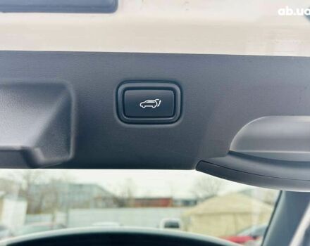 Кіа EV6, об'ємом двигуна 2 л та пробігом 11 тис. км за 34999 $, фото 18 на Automoto.ua