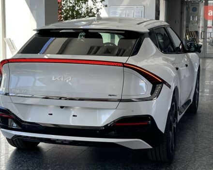 Киа EV6 2024 в Киеве на Automoto.ua Киа EV6, объемом двигателя 0 л и пробегом 0 тыс. км за 44818 $, фото 5 на Automoto.ua