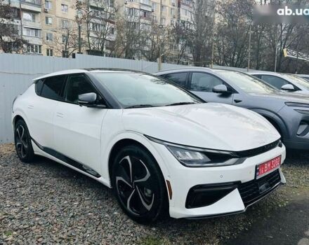 Кіа EV6, об'ємом двигуна 2 л та пробігом 11 тис. км за 34999 $, фото 1 на Automoto.ua