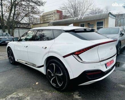 Кіа EV6, об'ємом двигуна 2 л та пробігом 11 тис. км за 34999 $, фото 5 на Automoto.ua