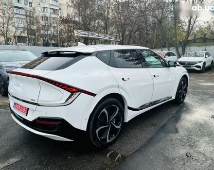Кіа EV6, об'ємом двигуна 2 л та пробігом 11 тис. км за 34999 $, фото 8 на Automoto.ua