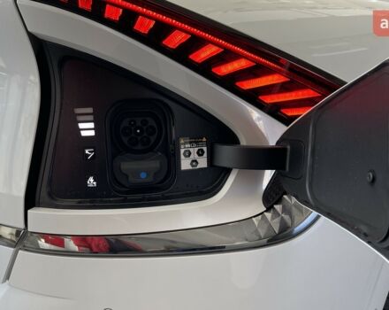 Киа EV6 2024 в Киеве на Automoto.ua Киа EV6, объемом двигателя 0 л и пробегом 0 тыс. км за 44818 $, фото 30 на Automoto.ua