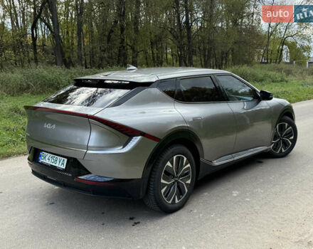 Серый Киа EV6, объемом двигателя 0 л и пробегом 65 тыс. км за 29000 $, фото 9 на Automoto.ua