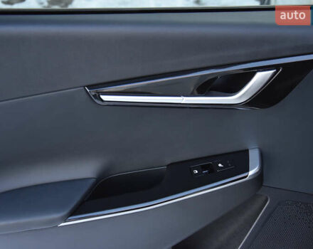 Серый Киа EV6, объемом двигателя 0 л и пробегом 73 тыс. км за 30700 $, фото 54 на Automoto.ua