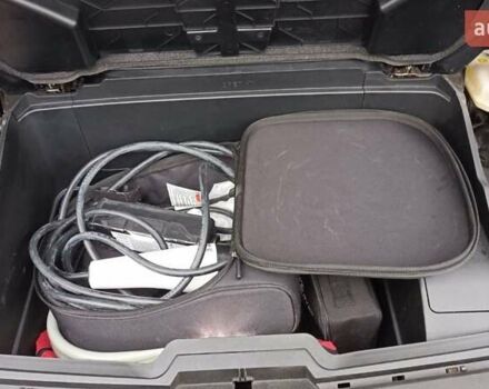 Сірий Кіа EV6, об'ємом двигуна 0 л та пробігом 67 тис. км за 29800 $, фото 20 на Automoto.ua