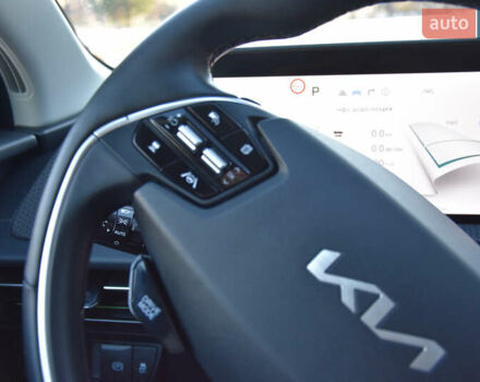 Серый Киа EV6, объемом двигателя 0 л и пробегом 73 тыс. км за 30700 $, фото 29 на Automoto.ua
