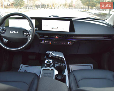 Серый Киа EV6, объемом двигателя 0 л и пробегом 73 тыс. км за 30700 $, фото 26 на Automoto.ua