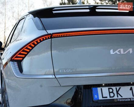 Серый Киа EV6, объемом двигателя 0 л и пробегом 73 тыс. км за 30700 $, фото 6 на Automoto.ua