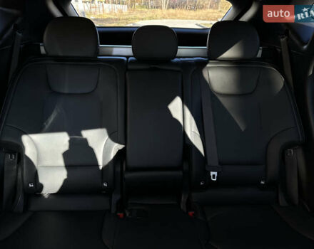 Сірий Кіа EV6, об'ємом двигуна 0 л та пробігом 188 тис. км за 25999 $, фото 52 на Automoto.ua