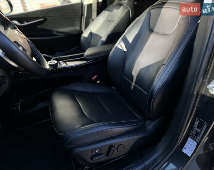 Сірий Кіа EV6, об'ємом двигуна 0 л та пробігом 188 тис. км за 25999 $, фото 43 на Automoto.ua