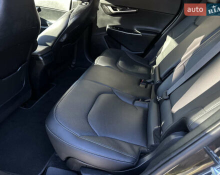 Сірий Кіа EV6, об'ємом двигуна 0 л та пробігом 188 тис. км за 25999 $, фото 48 на Automoto.ua