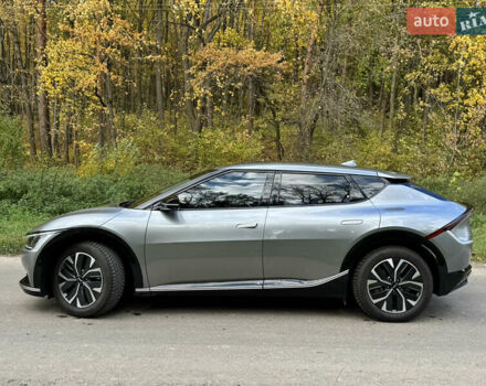 Серый Киа EV6, объемом двигателя 0 л и пробегом 65 тыс. км за 29000 $, фото 13 на Automoto.ua