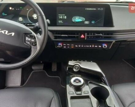 Сірий Кіа EV6, об'ємом двигуна 0 л та пробігом 67 тис. км за 29800 $, фото 11 на Automoto.ua
