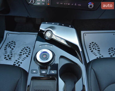 Серый Киа EV6, объемом двигателя 0 л и пробегом 73 тыс. км за 30700 $, фото 42 на Automoto.ua