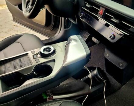 Сірий Кіа EV6, об'ємом двигуна 0 л та пробігом 29 тис. км за 22899 $, фото 42 на Automoto.ua