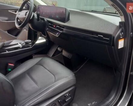 Сірий Кіа EV6, об'ємом двигуна 0 л та пробігом 67 тис. км за 29800 $, фото 13 на Automoto.ua
