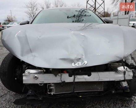 Сірий Кіа EV6, об'ємом двигуна 0 л та пробігом 67 тис. км за 15899 $, фото 13 на Automoto.ua
