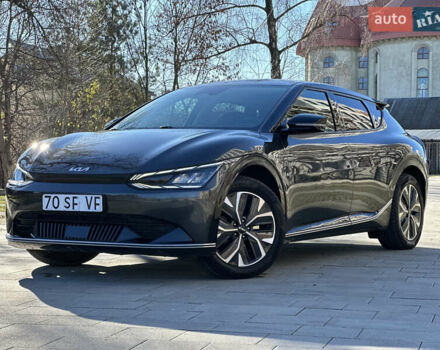 Сірий Кіа EV6, об'ємом двигуна 0 л та пробігом 150 тис. км за 26000 $, фото 7 на Automoto.ua