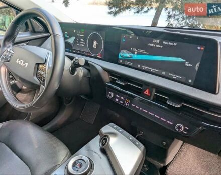 Сірий Кіа EV6, об'ємом двигуна 0 л та пробігом 140 тис. км за 23800 $, фото 48 на Automoto.ua