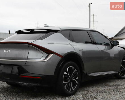 Сірий Кіа EV6, об'ємом двигуна 0 л та пробігом 67 тис. км за 15899 $, фото 7 на Automoto.ua